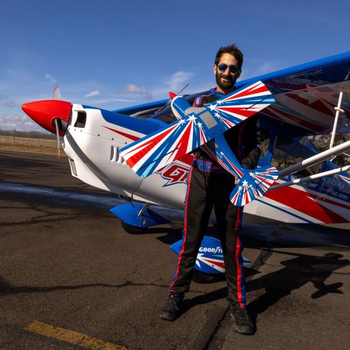 E-flite - Decathlon RJG 1.2m PNP